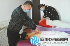 成都催乳師培訓(xùn)班 來(lái)了個(gè)90后男學(xué)員