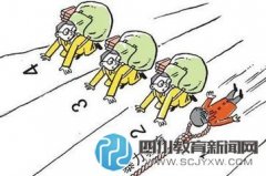 怕孩子與人拉開差距 學生放假補習班火爆